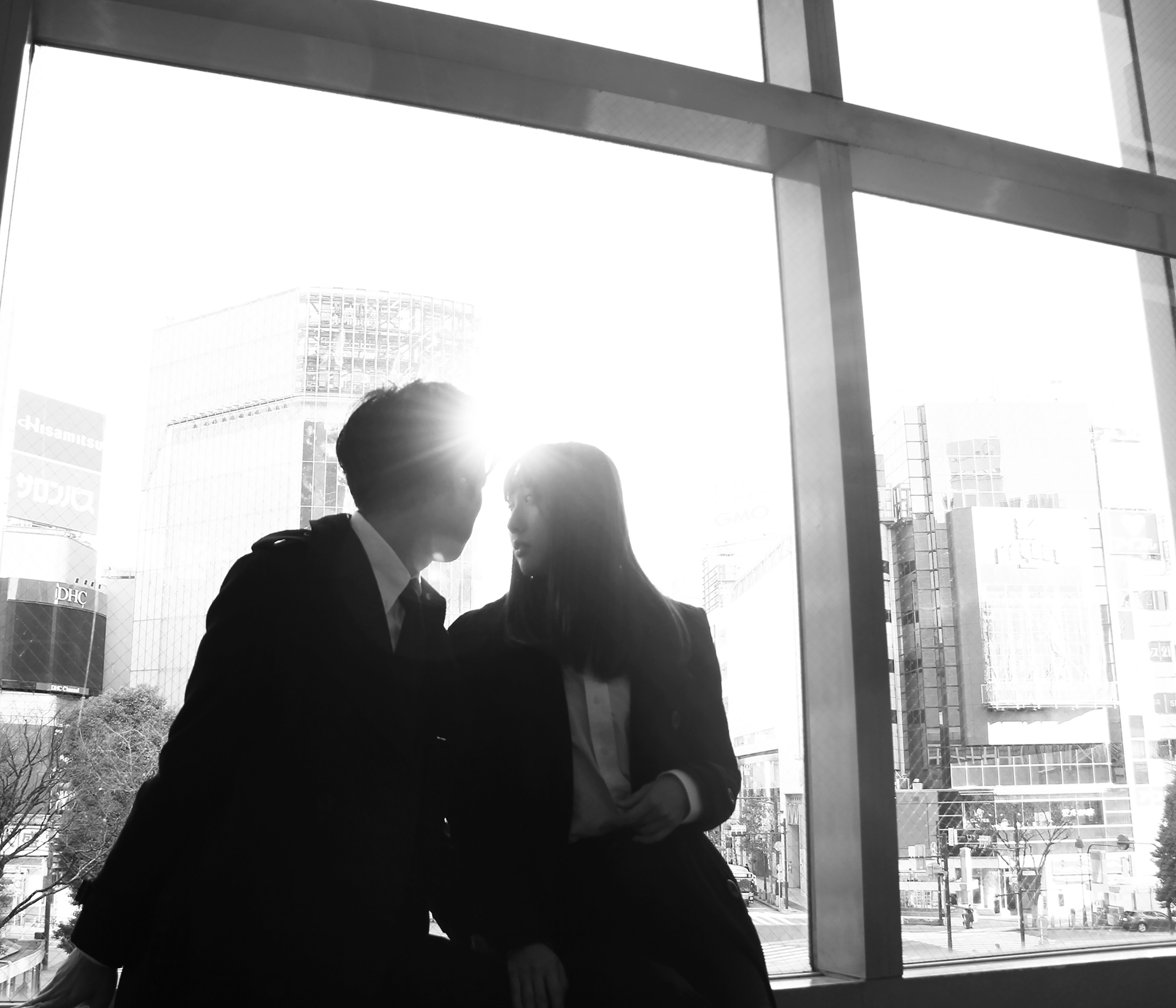 私たちの間に距離という花が咲くことのないように Let not distance ever bloom between us Ⅰ 2021